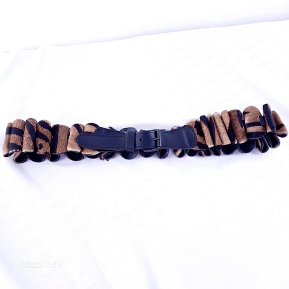 Unique Fur Lion Designer Belt 2 1/2" x 39" - Picture 9 of 9